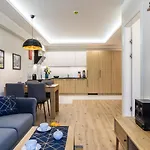 Debowy Zakatek Apartment *